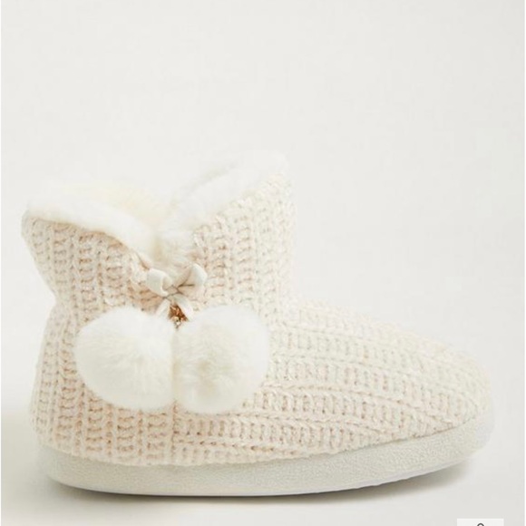 Cozy Slip-On Bootie (WW) - Picture 4 of 6